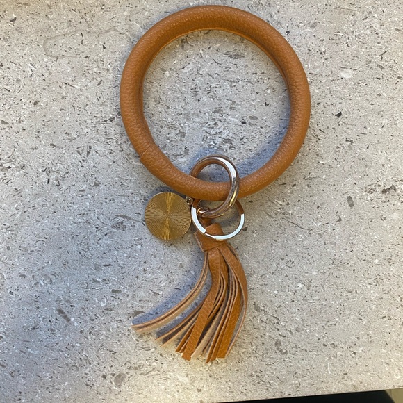 Naka Accessories - 🔥 2 for $15 DEAL – READ FIRST🔥Tassel Keychain Bracelet with Charm